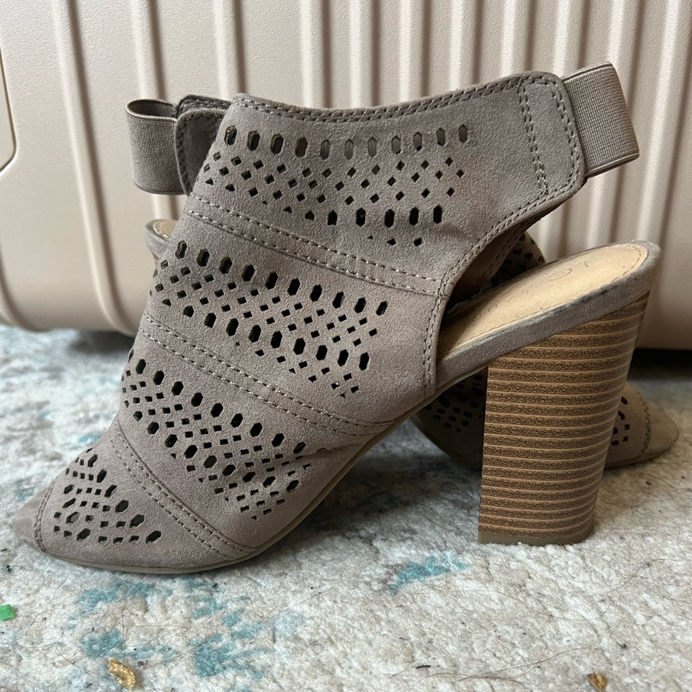 Lauren Conrad Heeled Bootie Sandals